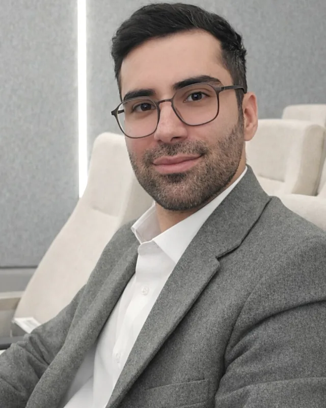 امین بهبودگر، بنیان‌گذار کارمند برتر